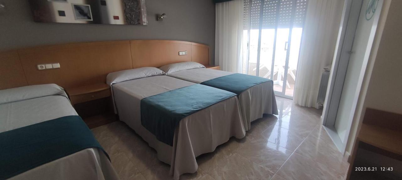 Hotel Miramar 2** Superior Playa de la Lanzada Esterno foto
